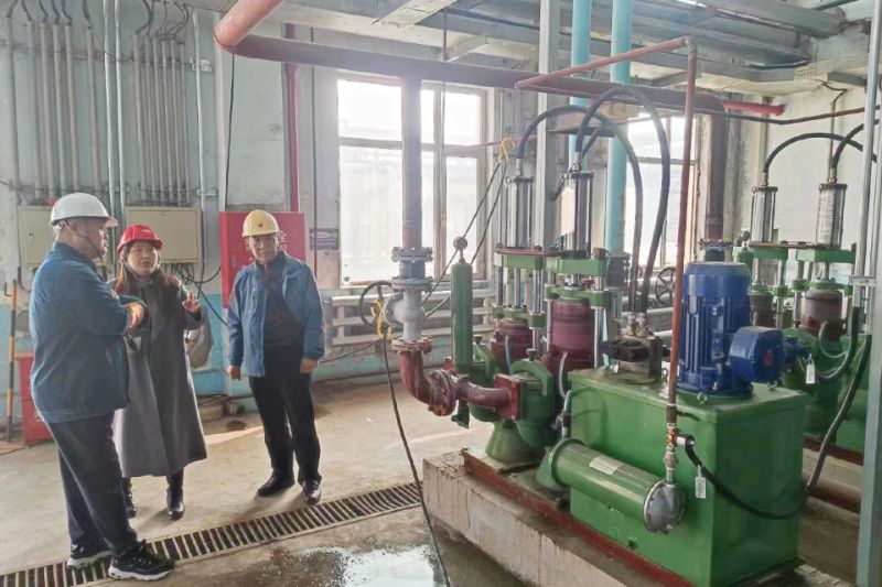 萬川環保(bao)集糰領導遠赴(fu)吉林石化項目視詧： 順利完成設備安裝調試工作 待(dai)交付甲方